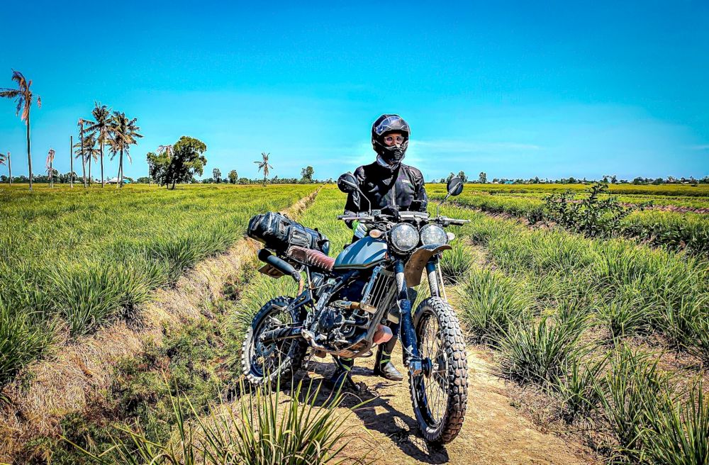 Remember to stay hydrated, bring snacks, and plan your route ahead of time to ensure a safe and enjoyable trip (Source: Internet)